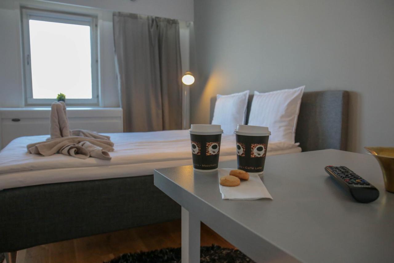 Hotell Norrort Vallentuna Exterior foto